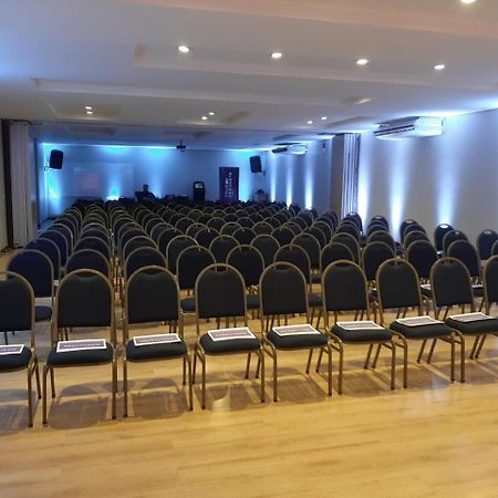 Maximus Business Hotel Ji-Paraná Buitenkant foto