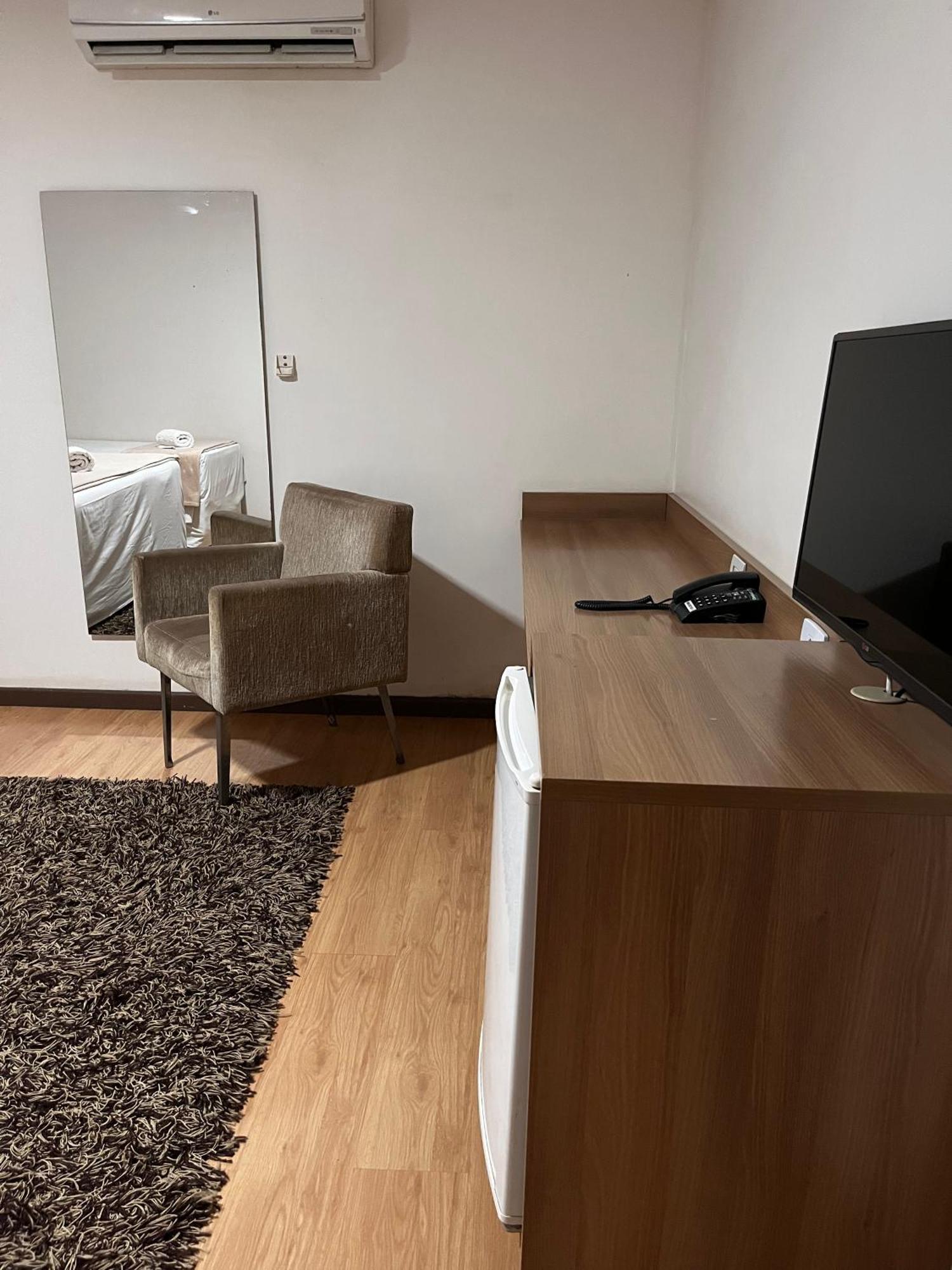 Maximus Business Hotel Ji-Paraná Buitenkant foto