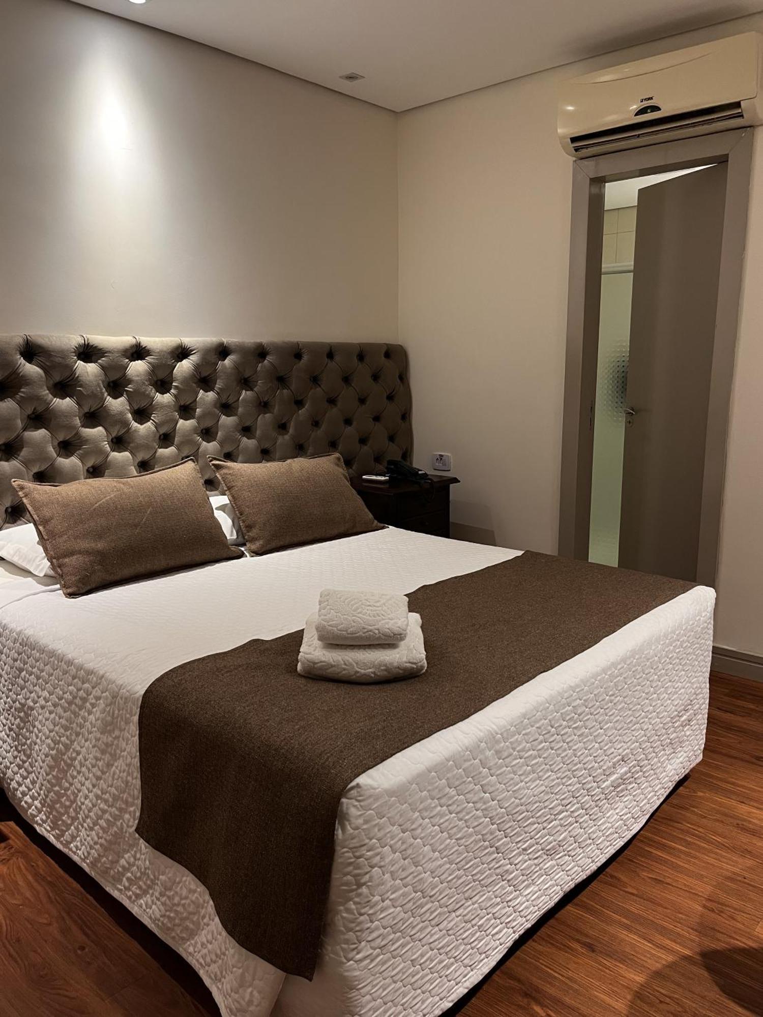 Maximus Business Hotel Ji-Paraná Buitenkant foto
